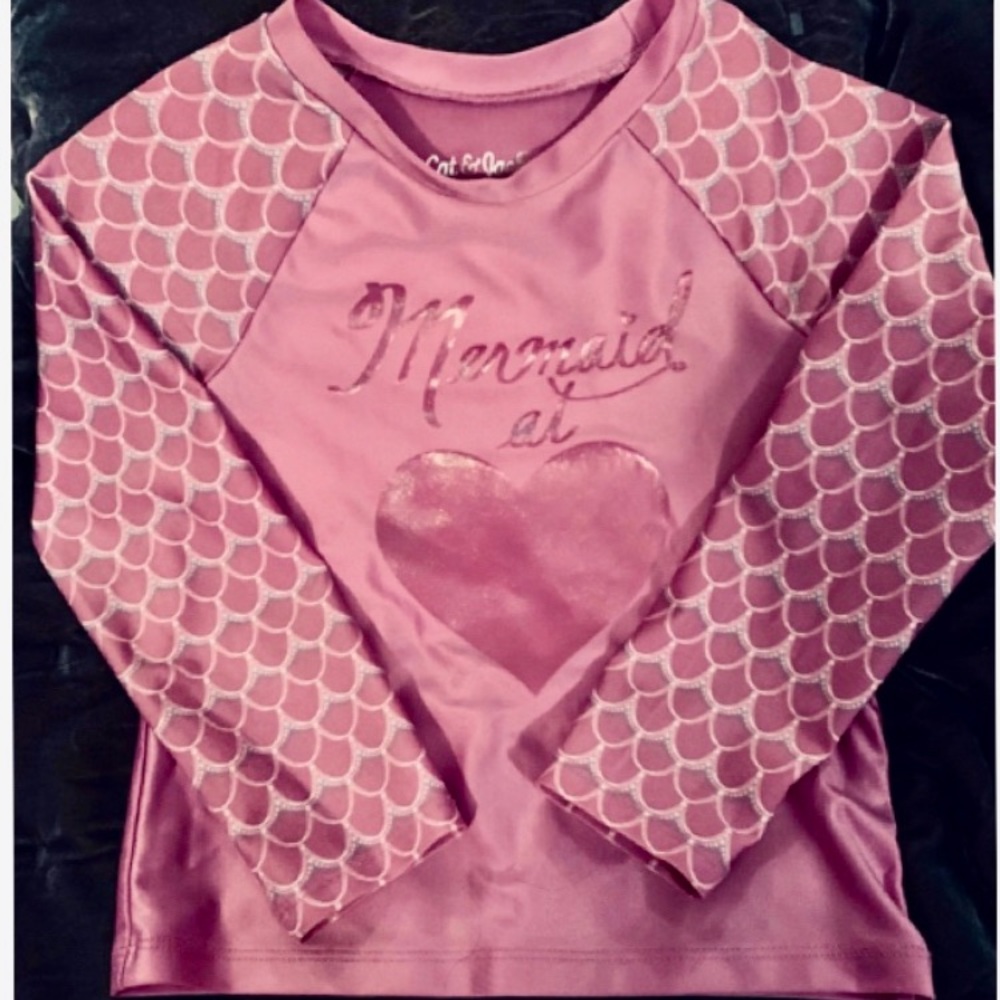 Cat & Jack “Mermaid at ❤️” swim shirt size